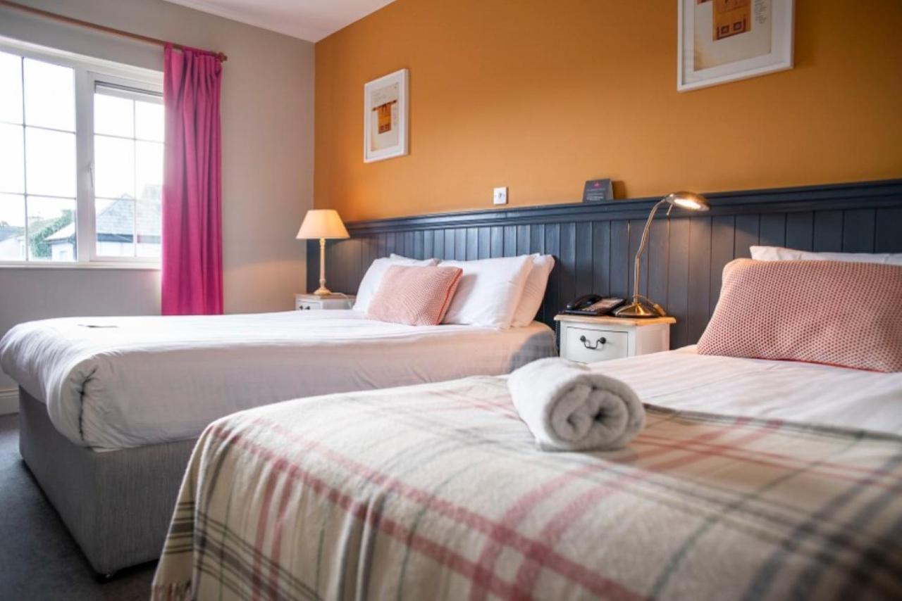 Emmet Hotel โคลนาคิลตี ภายนอก รูปภาพ